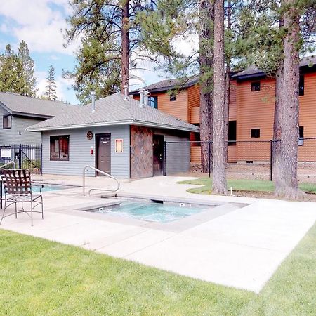 Powder Village G-1 | Discover Sunriver Luaran gambar