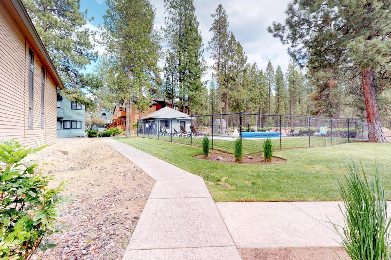 Powder Village G-1 | Discover Sunriver Luaran gambar